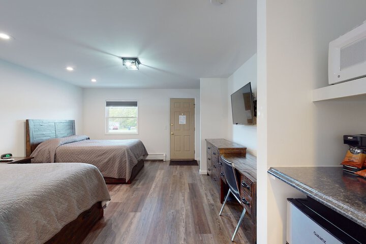 Room 15 of 17