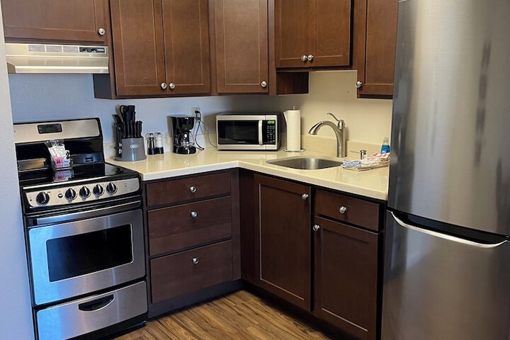 Highland Estates Condotel