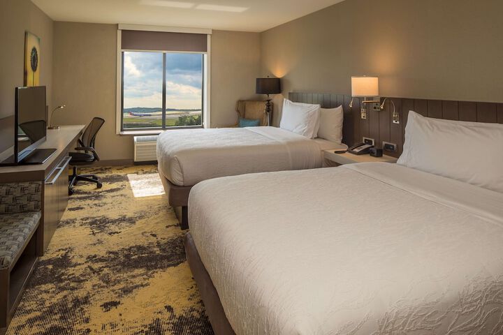 Hilton Garden Inn Pittsburgh Airport
