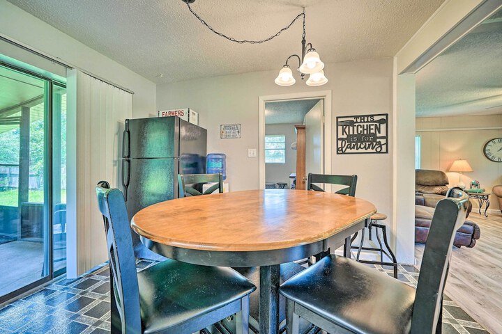 Cozy Murfreesboro Home Near Local Attractions!