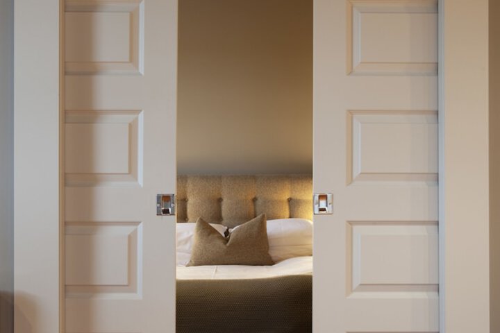 Room 11 of 41