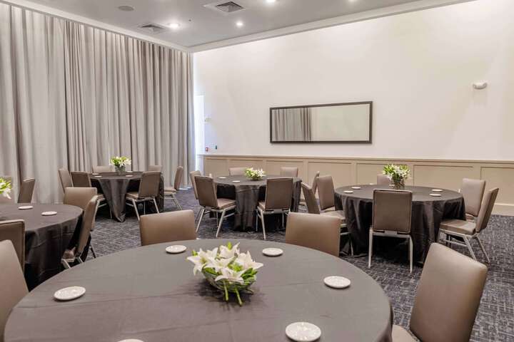 TRYP by Wyndham Savannah Downtown / Historic District