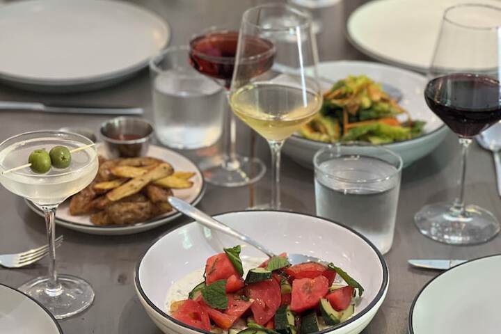 Dining 38 of 55