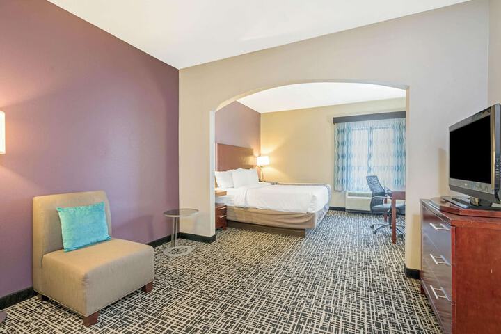 Room 18 of 31