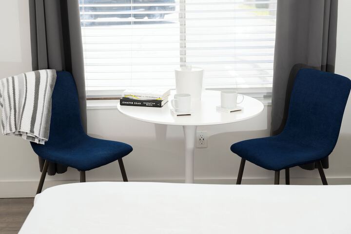Room 26 of 38