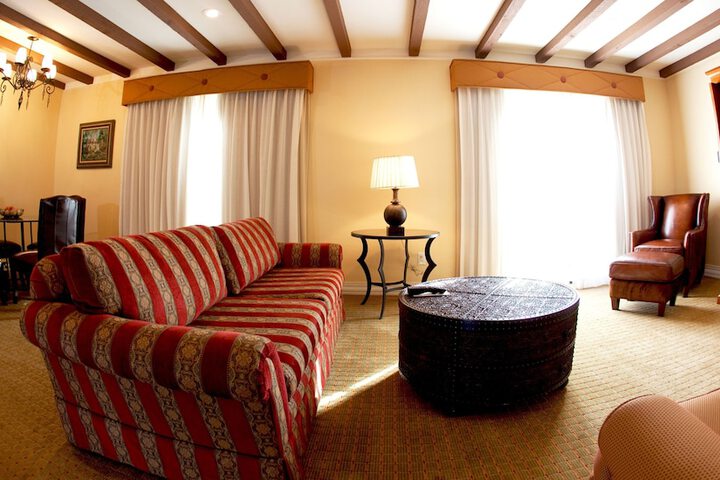 Room 21 of 75
