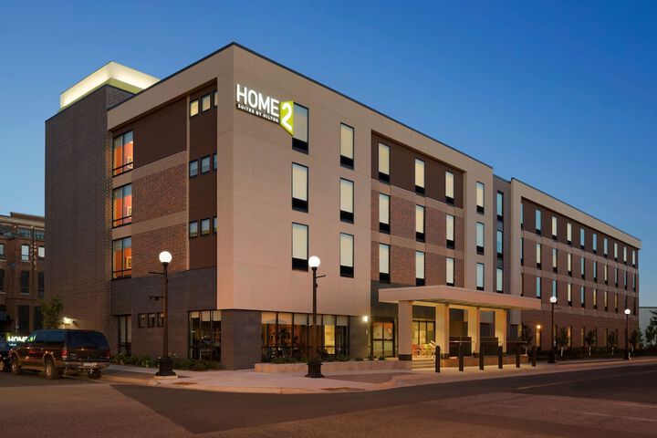 Home2 Suites by Hilton La Crosse