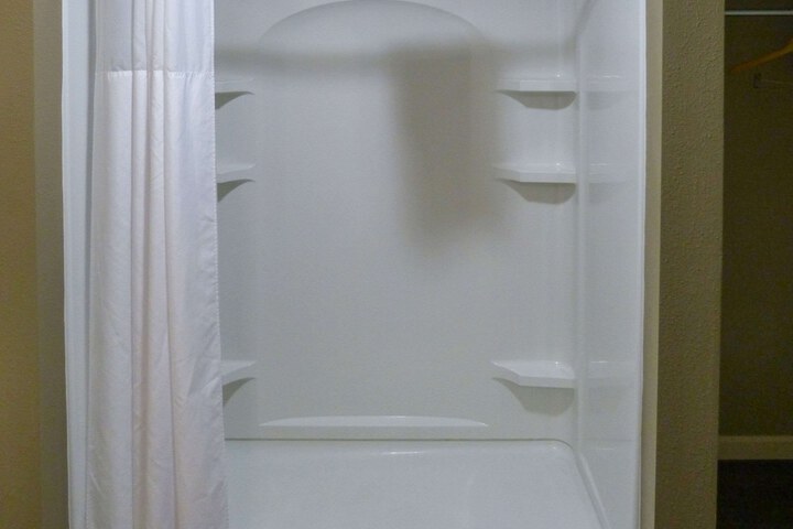 Rodeway Inn & Suites Ontario