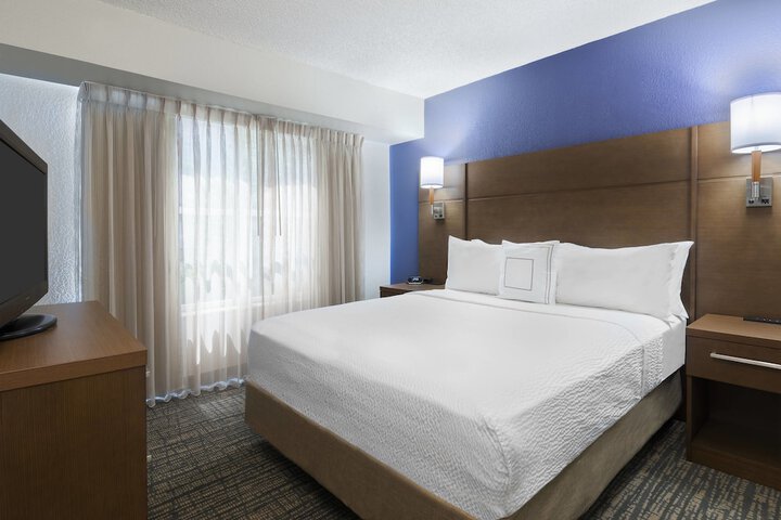 Room 4 of 31
