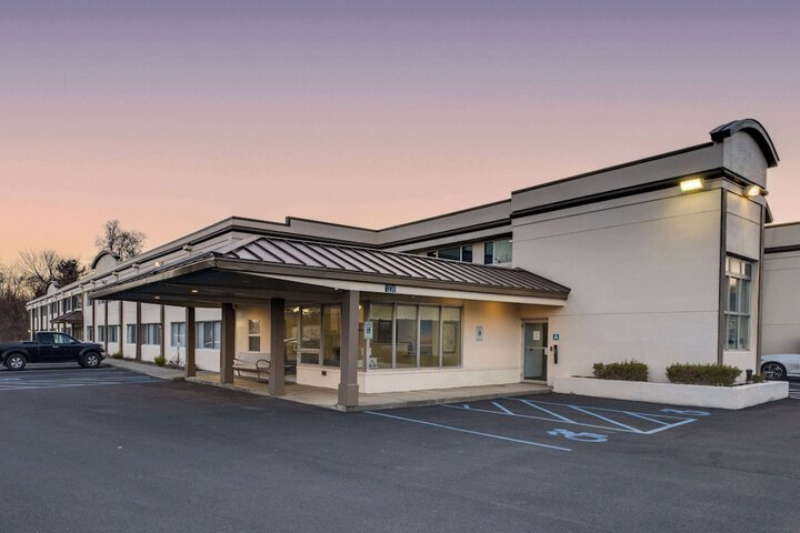 Days Inn by Wyndham Albany SUNY