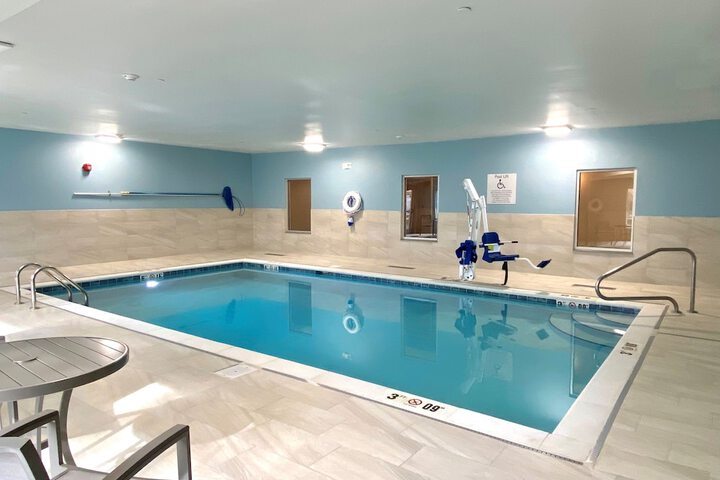 Pool 6 of 21