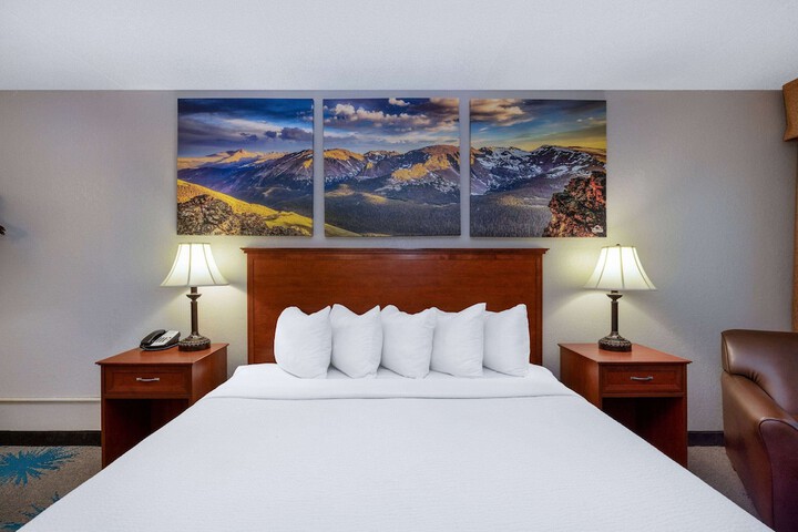 Room 20 of 31