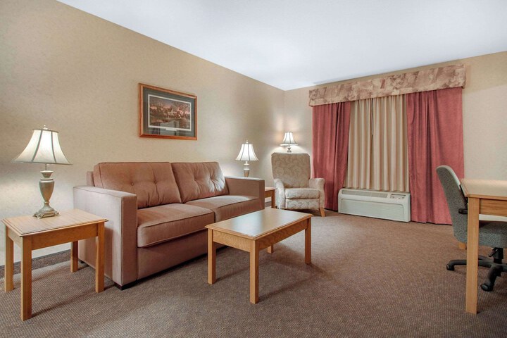 Room 51 of 67