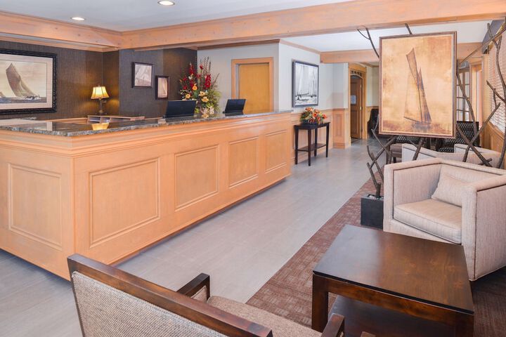 Best Western Edgewater Resort