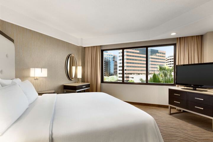 Embassy Suites by Hilton Irvine Orange County Airport