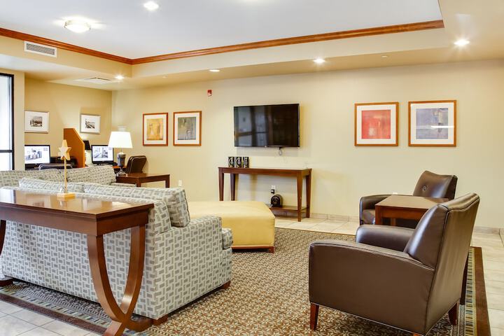 Hotel 11 of 67