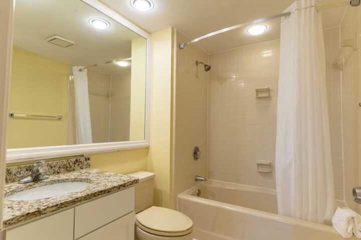 Room 20 of 34