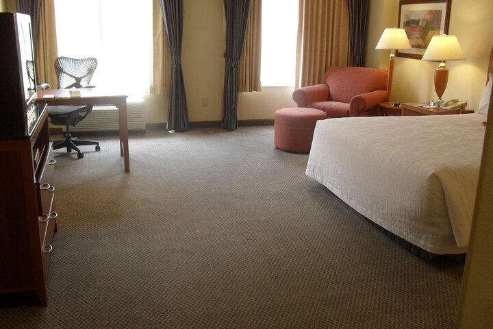 Room 14 of 33