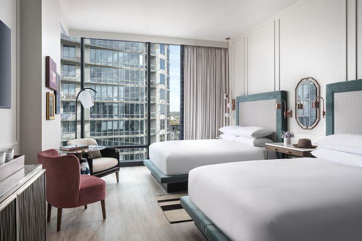 Hyatt Centric Downtown Nashville