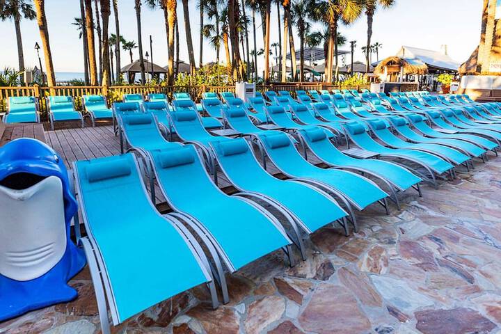 Holiday Inn Resort Panama City Beach by IHG
