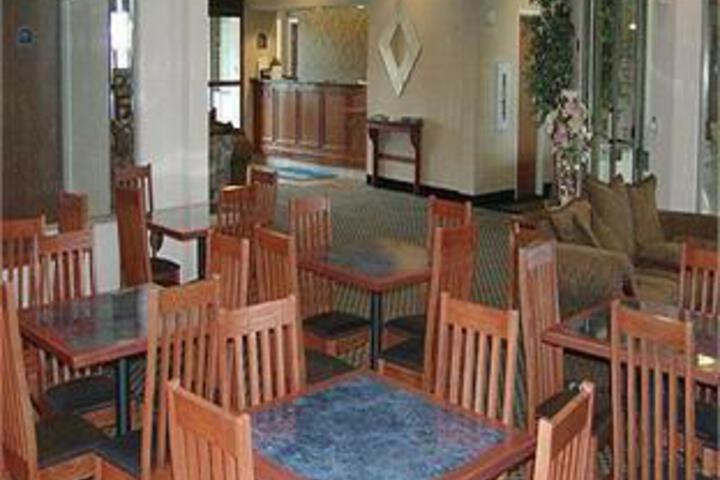 Holiday Inn Express Hotel & Suites Troy