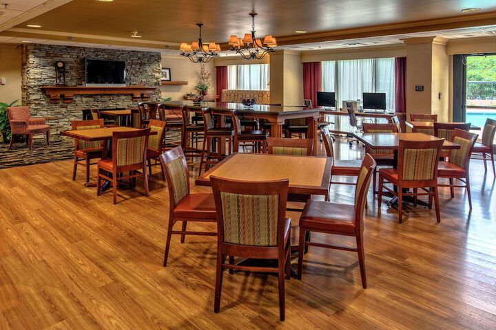 Hampton Inn by Hilton Charlotte / Matthews