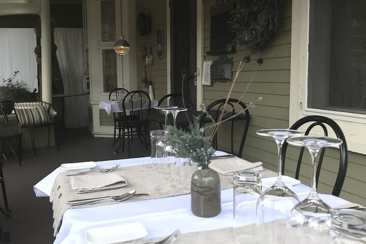 Dining 116 of 164