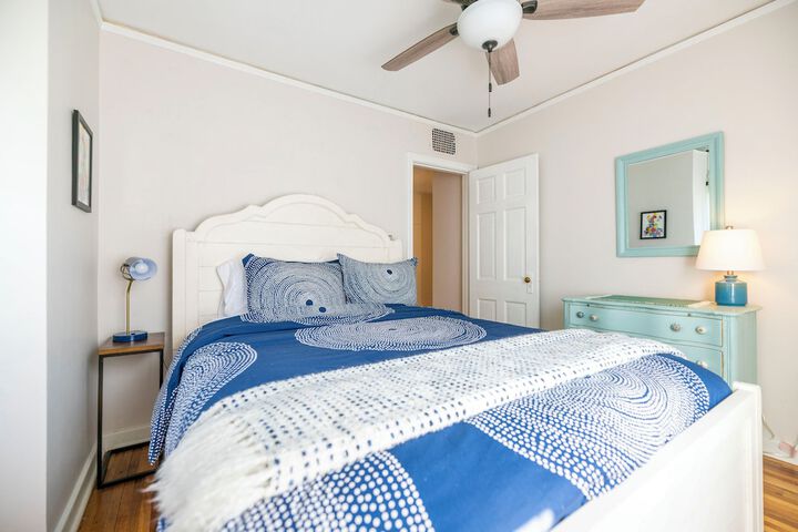 Waterfront Edenton Bay Cottage - Walk to Dtwn