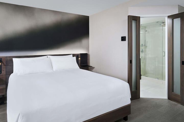 Novotel Toronto Centre