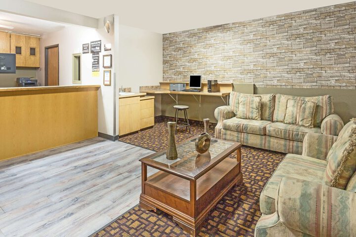 Hotel Interior 4 of 15