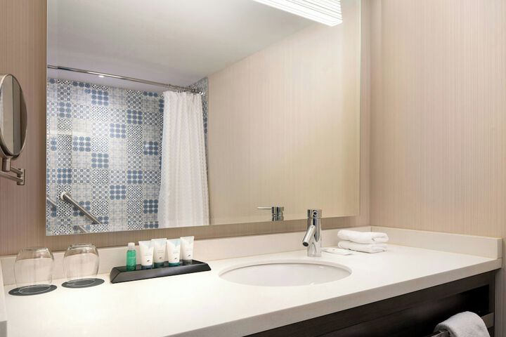 Room 20 of 75