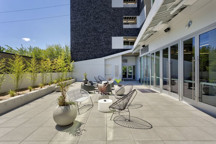 Terrace/Patio 35 of 45