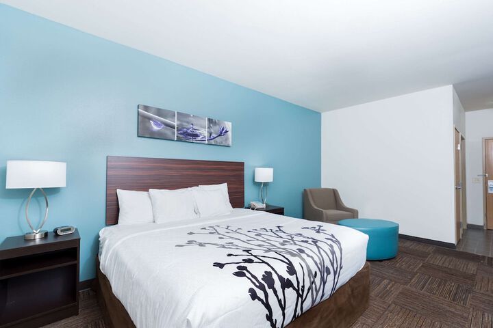 Sleep Inn & Suites Washington near Peoria