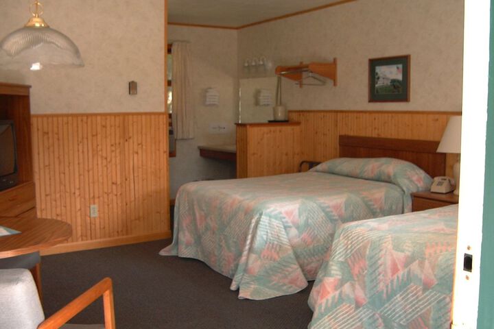 Catskill Motor Court Motel