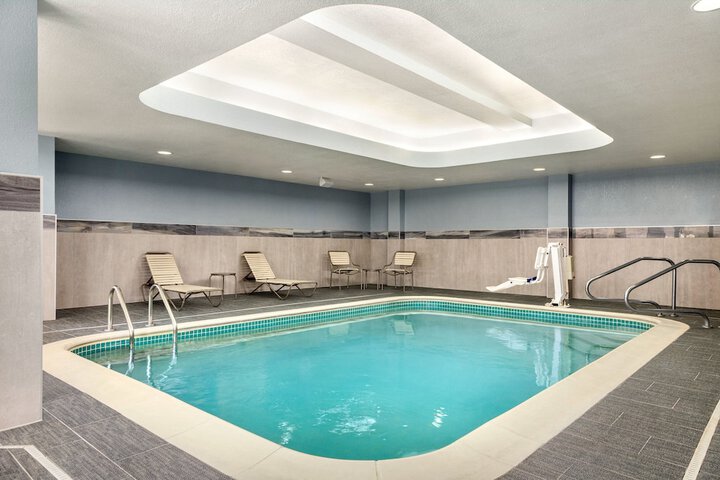 Pool 2 of 28
