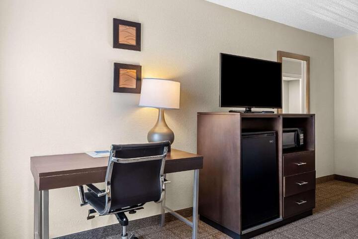 Comfort Inn Clinton