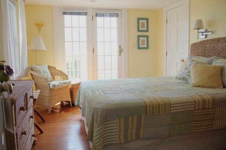 Room 15 of 44