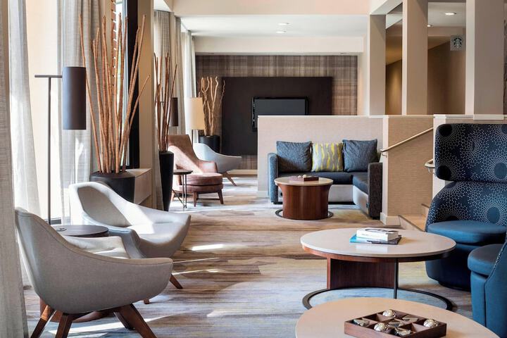 Hotel Interior 10 of 37
