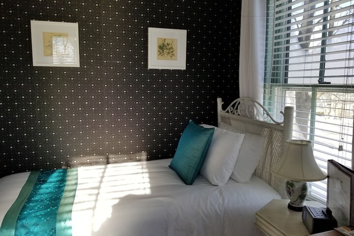 Room 36 of 73