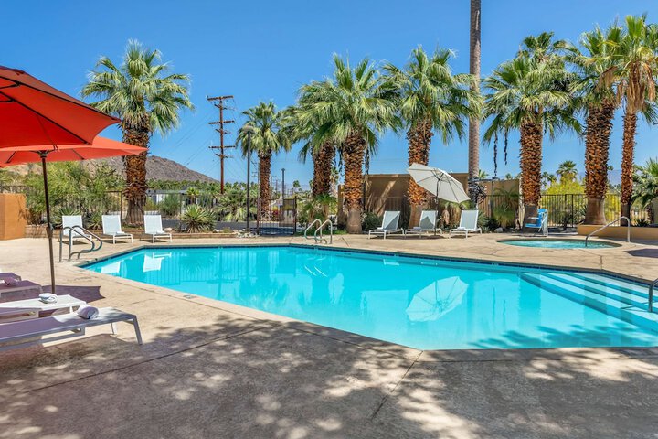 Pool 6 of 33