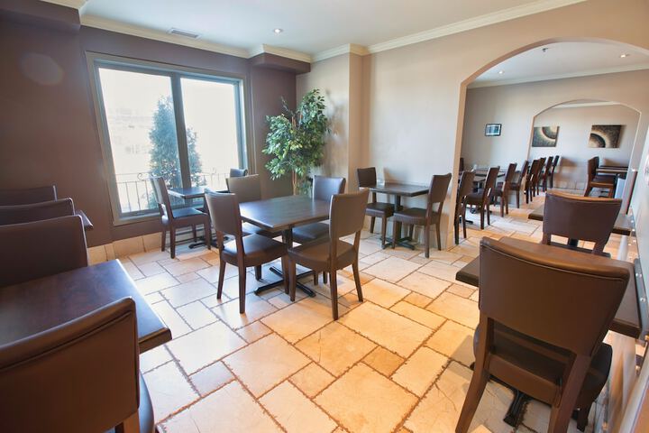 Hotel Brossard an Ascend Collection Hotel