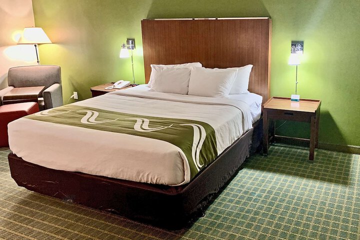 Room 11 of 46