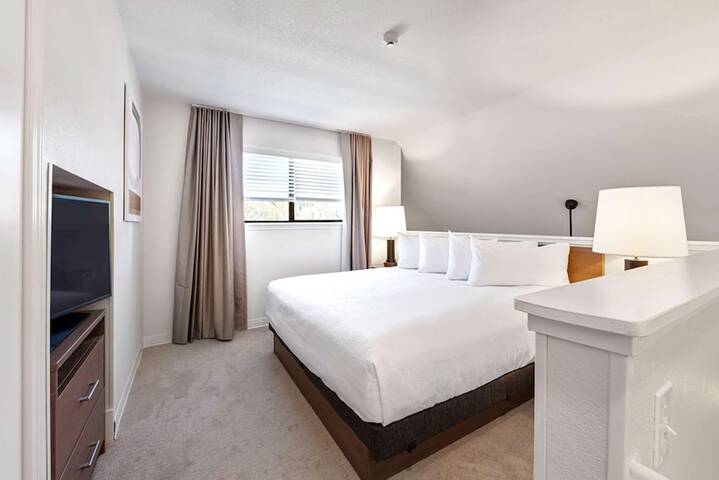 Room 30 of 75