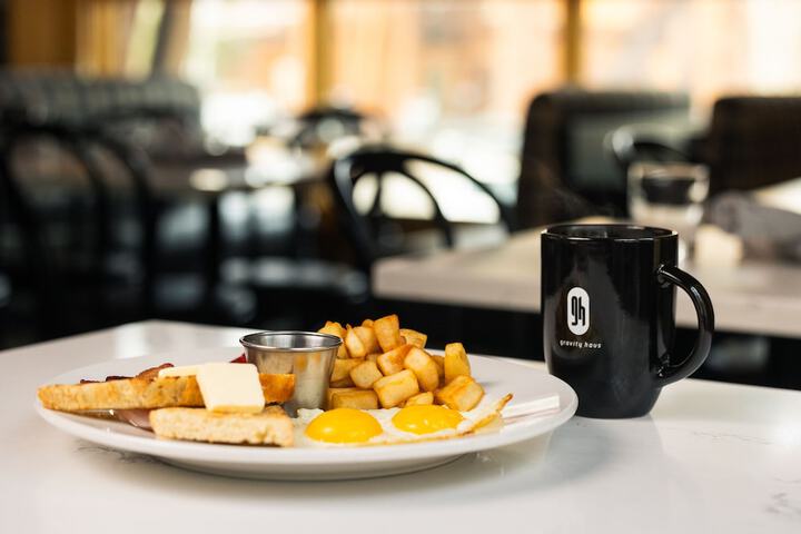 Breakfast/Coffee Service 40 of 57