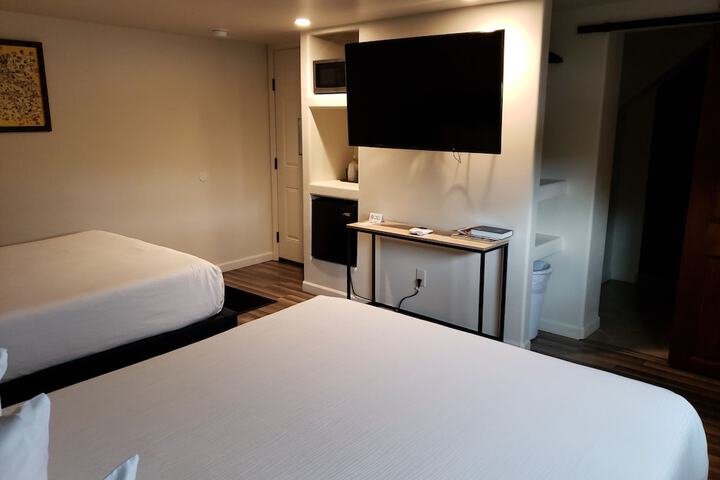 Room 36 of 38