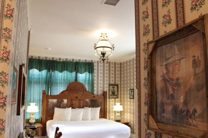 Room 12 of 52