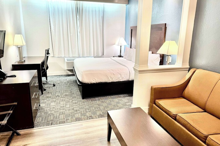 Baymont by Wyndham Richmond I-70