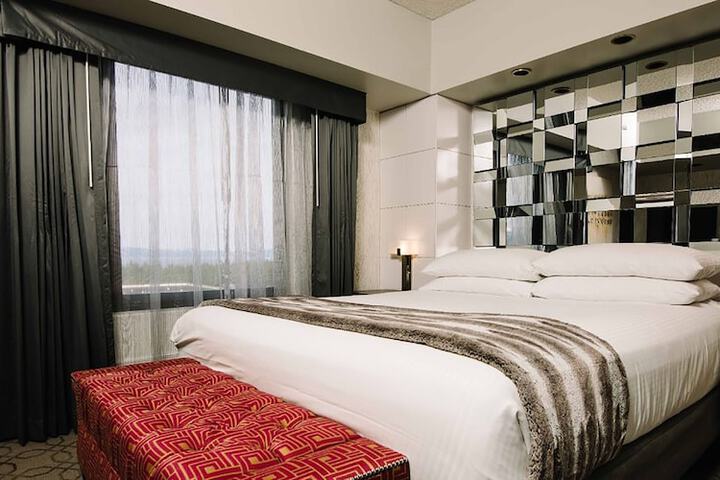 Room 20 of 53