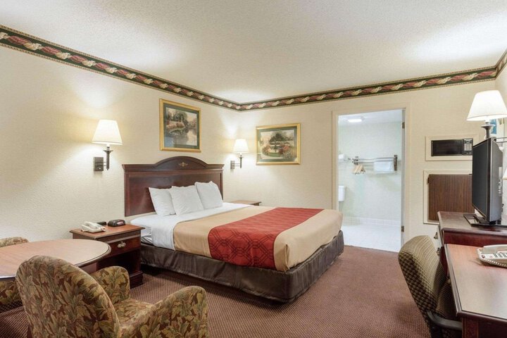 Econo Lodge Grenada