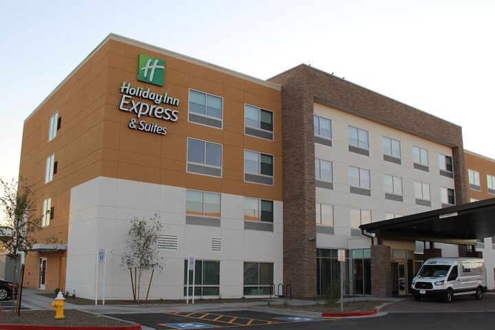 Hotel 6 of 148